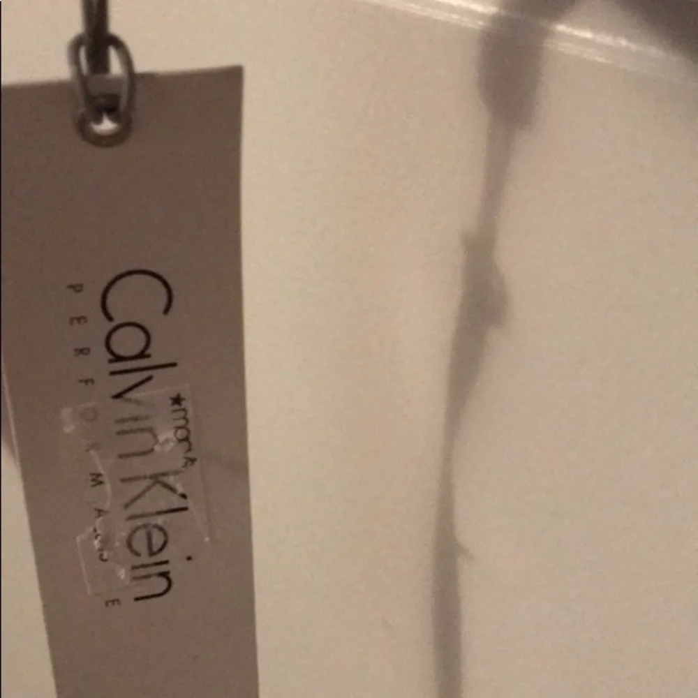 Calvin Klein Performance zipper Front - Picture 6 of 8